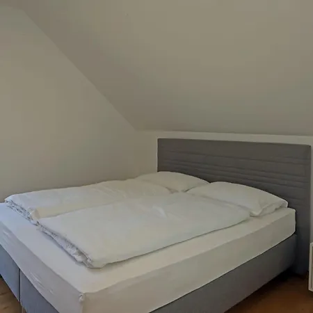 Hisa Stolc Nyaraló *