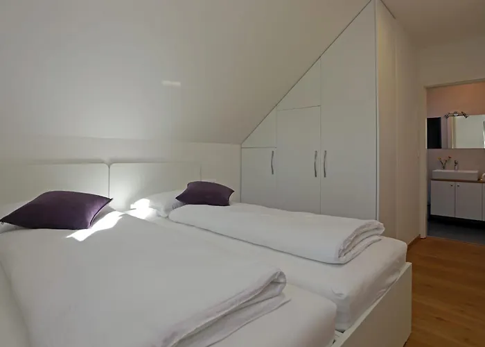 بيت للعطل Hisa Stolc غورنجا رادغونا