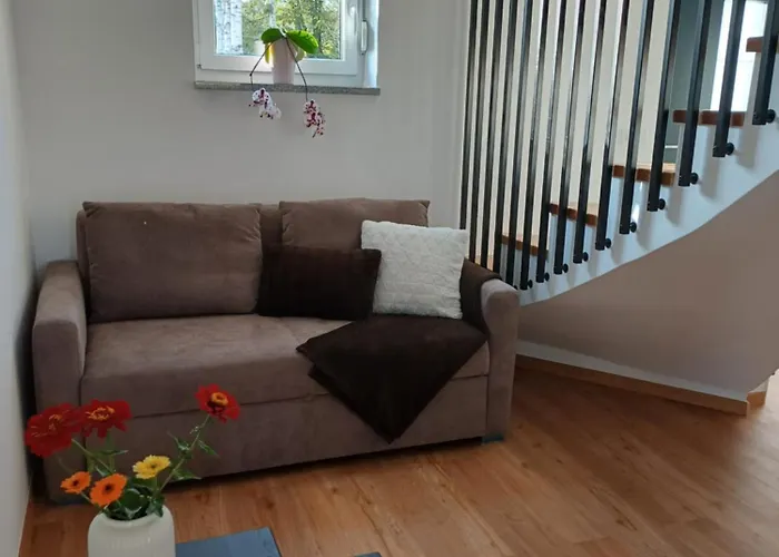 Hisa Stolc بيت للعطل